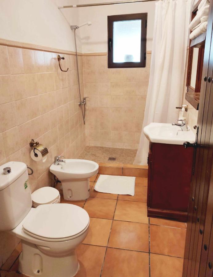 Cortijo La Gineta Guest House Alcala La Real Exterior photo